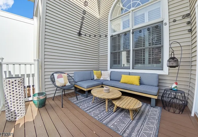 78 Kent Dr — Photo 19