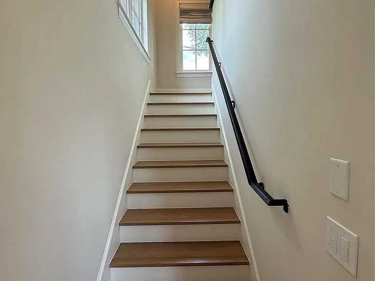 2506 Blue Bonnet Blvd — Photo 3