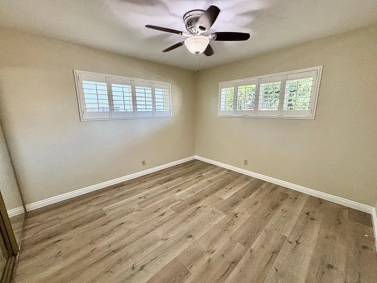 4301 Green Ave — Photo 15