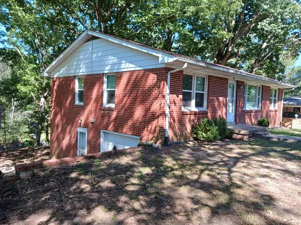 253 Mabry St, Camden, TN 38320