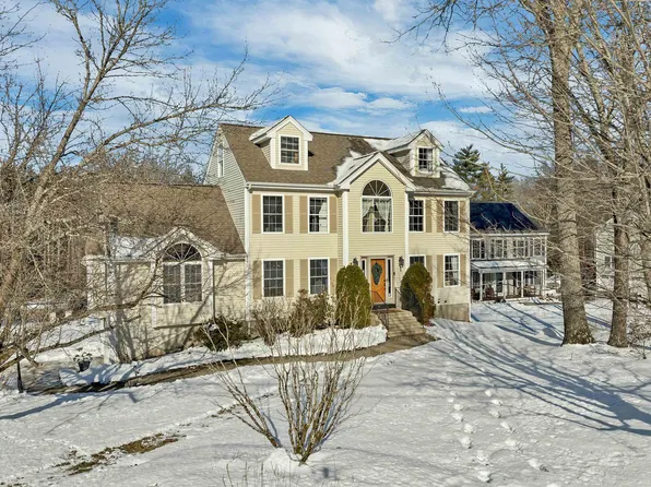 1 Treaty Court, Sandown, NH 03873