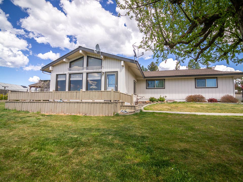 8141 NW Country Loop, Prineville, OR 97754 Zillow