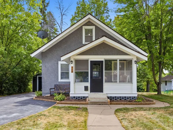 408 Division St E, Buffalo, MN 55313