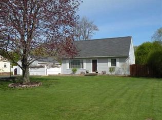 273 Whittier Rd, Spencerport, NY