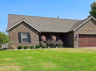 2519 Irish Ivy Ln, Henderson, KY 42420