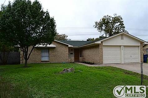 1st image of 3906 Hillsdale Ln