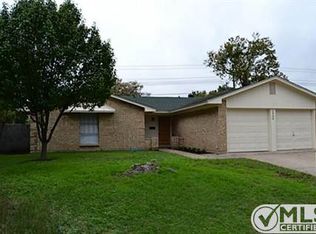 3906 Hillsdale Ln, Garland, TX 75042