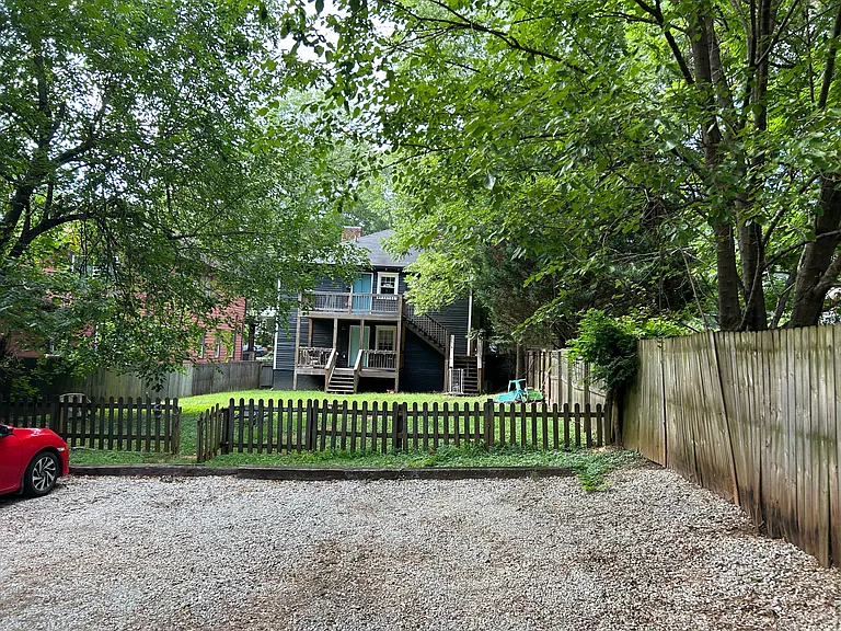 1505 Hosea L Williams Dr NE #UPSTAIRS — Photo 12