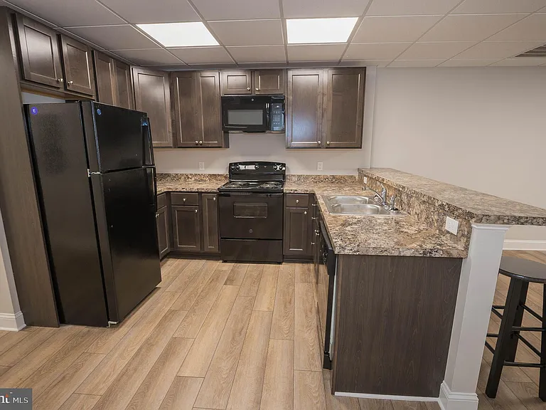 123 Bateman St #2-214B — Photo 15