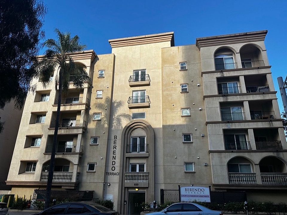 1st image of 689 S Berendo St APT 606