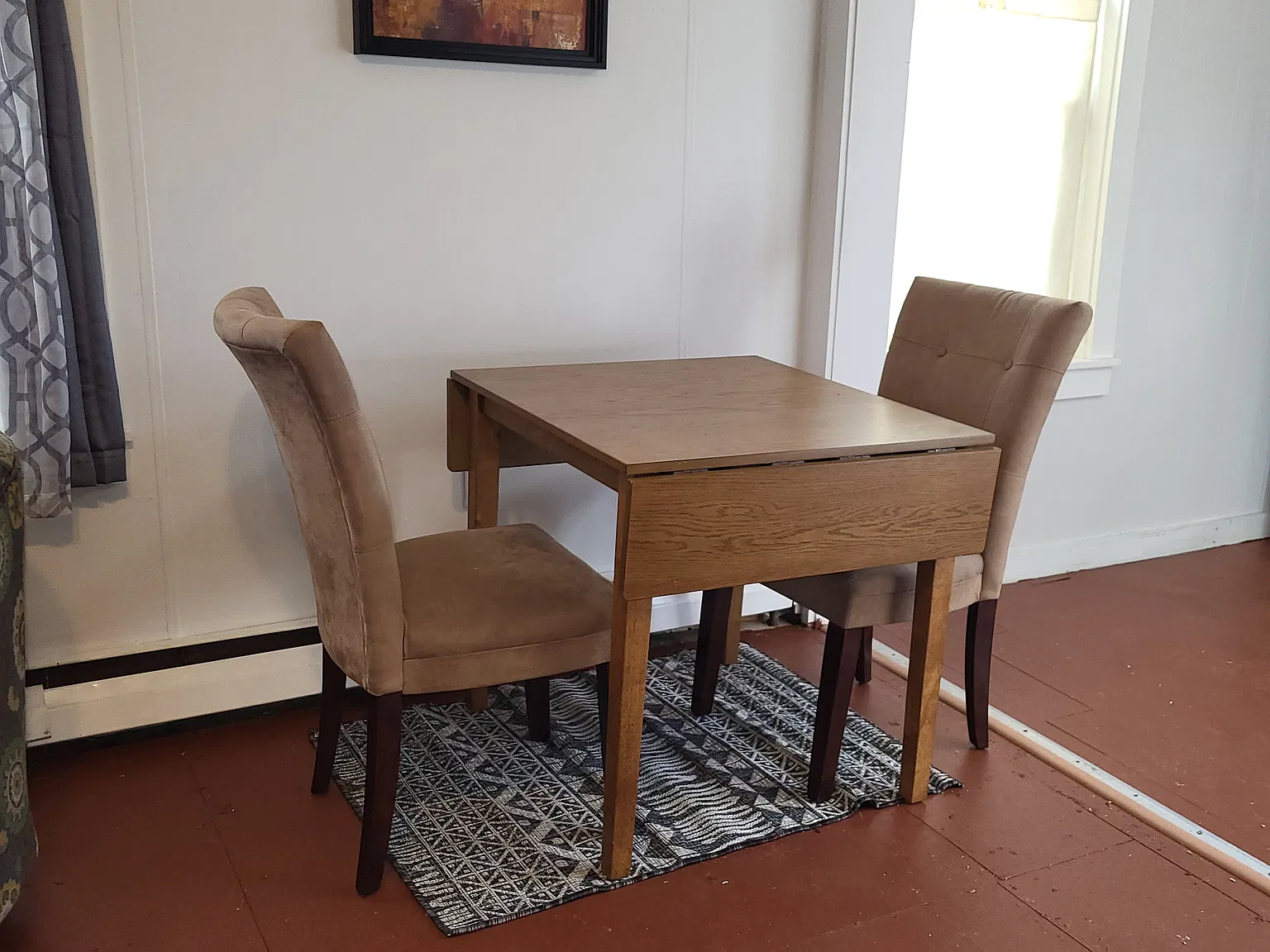 108 Lincoln St — Photo 3