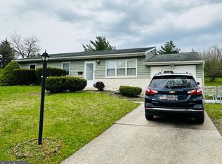 3744 Tudor Dr, Harrisburg, PA 17109