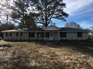 881 Old Highway 11, Carriere, MS 39426