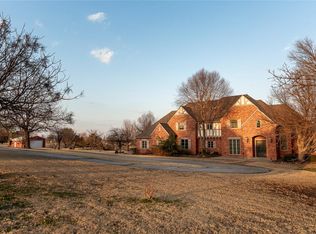 9600 Abby Ln, Yukon, OK 73099