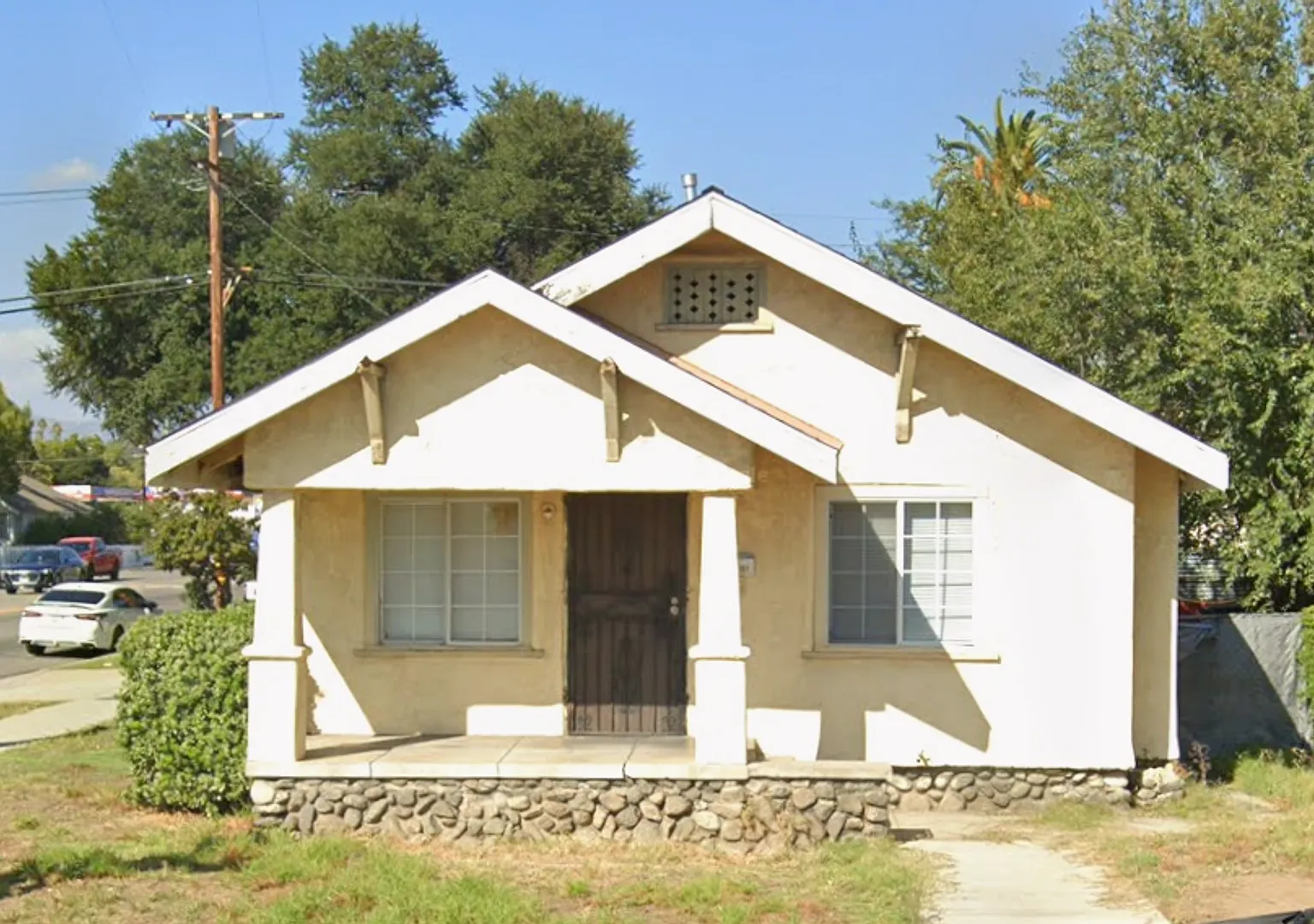 591 W. Monterey Ave — Photo 1