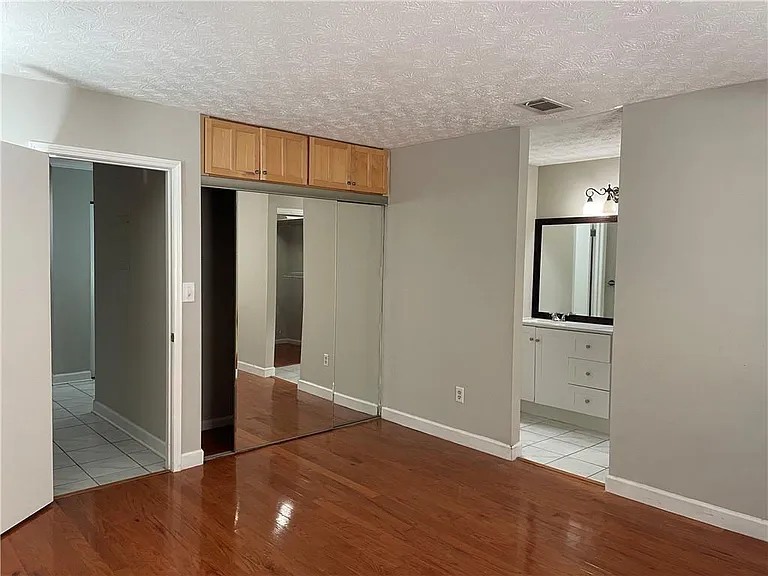 906 Parkaire Xing #906 — Photo 25