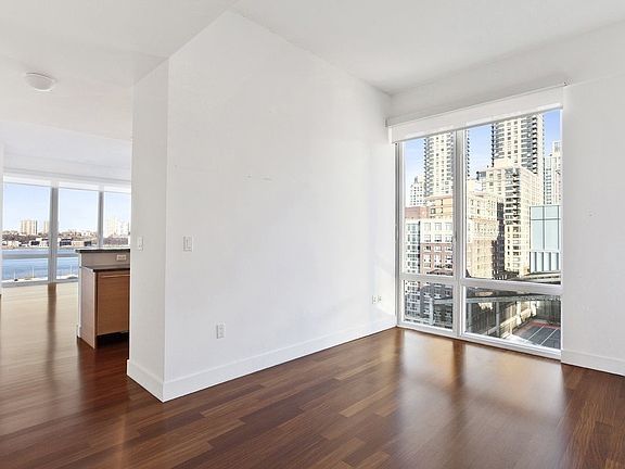 3rd image of 10 W End Ave APT 8B