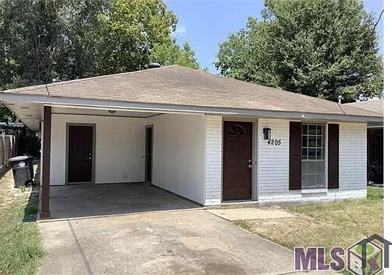 4 bed, $1,650 — Photo 3