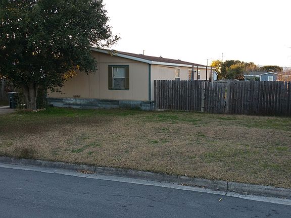 3rd image of 1359 Valero Dr