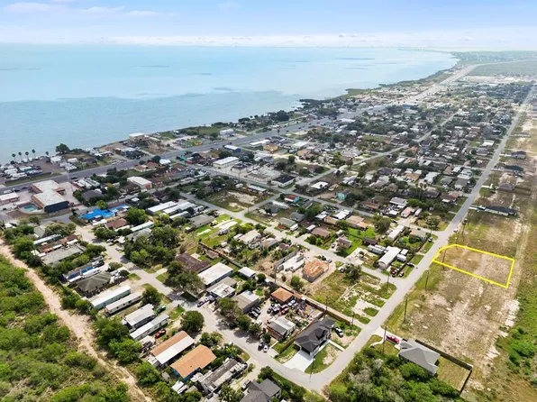 3601 Pennsylvania Ave, Pt Isabel, TX 78578