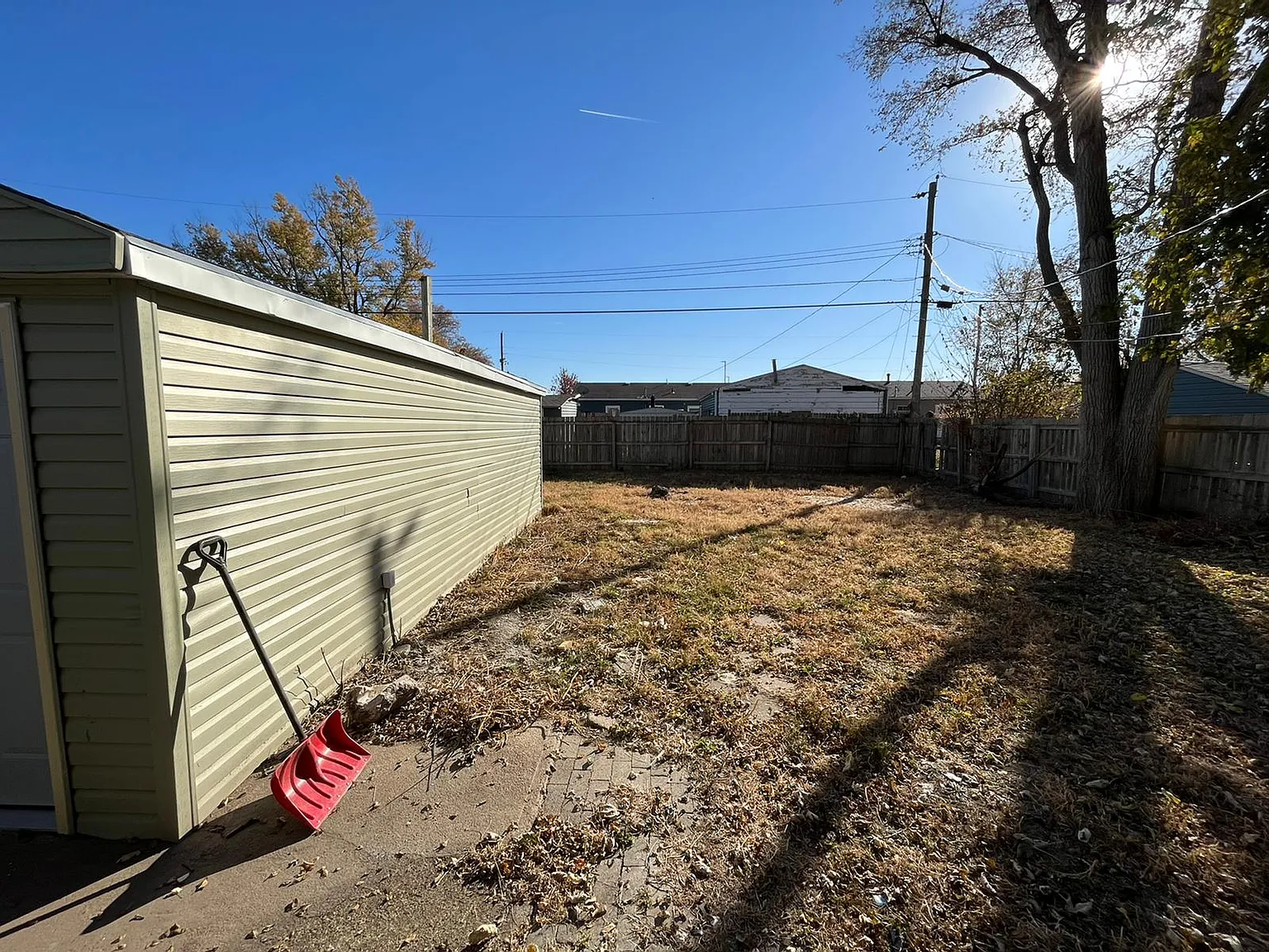 1107 Hiatt Street Carter Lake, IA 51510 - 1 — Photo 4