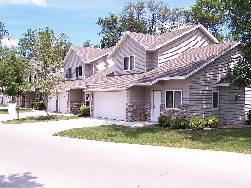 Mistwood Townhomes