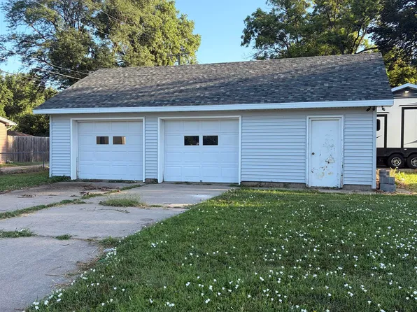 1103 N Baltimore Ave, Hastings, NE 68901