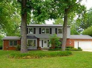 1484 Dearborn Dr, Saint Louis, MO