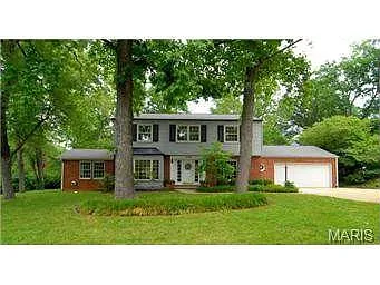 1484 Dearborn Dr photo 1
