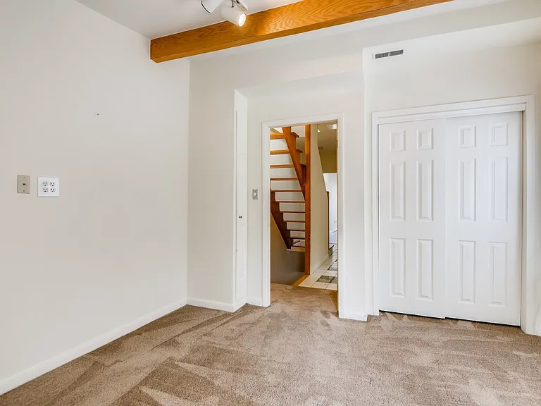 1127 S Hanover St — Photo 18