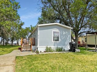 2110 6th Ave W, Williston, ND 58801