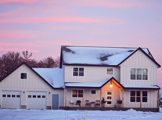 2165 Neal Ave, Delano, MN 55328