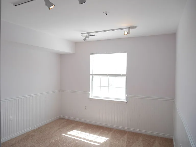 8369 Montgomery Run Rd #I — Photo 11