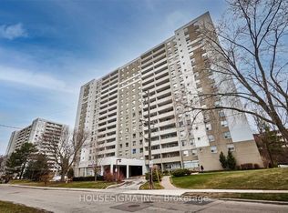 45 Southport St #1607, Toronto, ON M6S 3N5