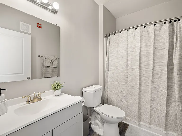 Aspen Ridge Apartments — Photo 9