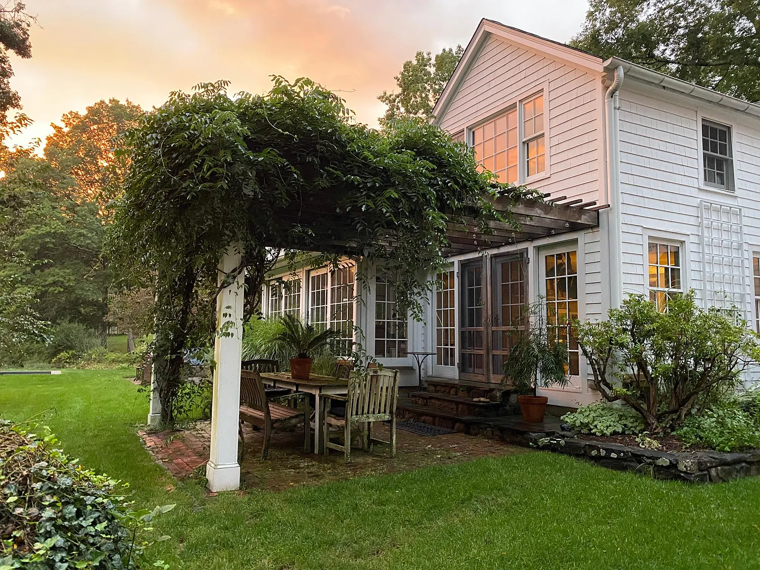 1 Stillwater Ln — Photo 1