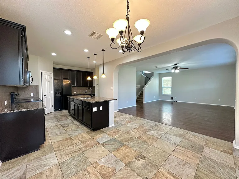 3405 Rusack Dr — Photo 9