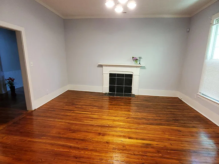 428 Hampton St — Photo 5