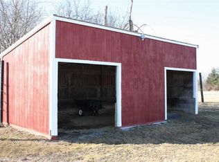 7794 Carson Rd, Yale, MI 48097