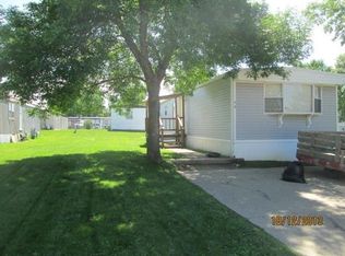 1852 16th St SW LOT 40, Minot, ND 58701