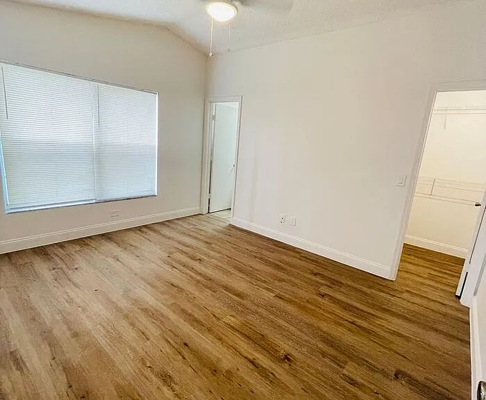 13403 Greenpointe Dr — Photo 23