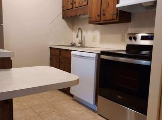 641 W Schleier St APT A1, Frankenmuth, MI 48734