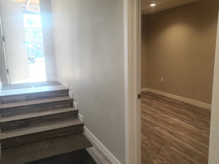 259 Broadway — Photo 8