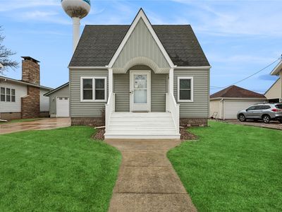 203 5th Ave, Keystone, IA, 52249