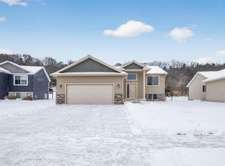 2163 Hadley Hills Dr NE, Rochester, MN 55906