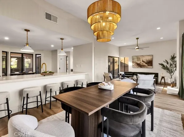 32 Acapulco Dr, Palm Desert, CA 92260