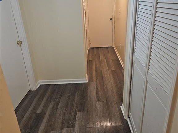 5th image of 6851 Roswell Rd Unit I15