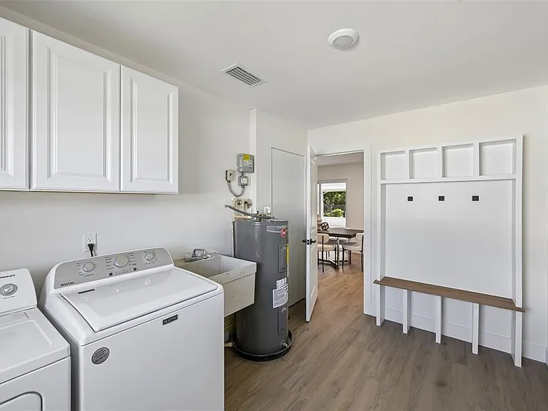 6735 Keystone Dr — Photo 22