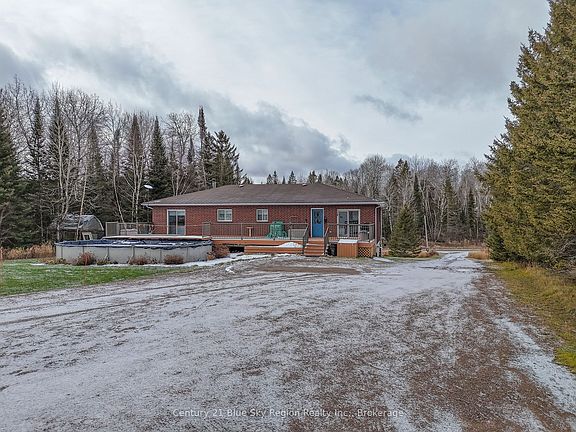 5th image of 592 Genesee Lake Rd