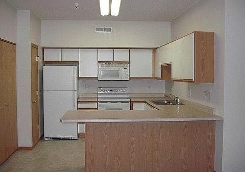 2nd image of 2888 Coral Ct APT 301